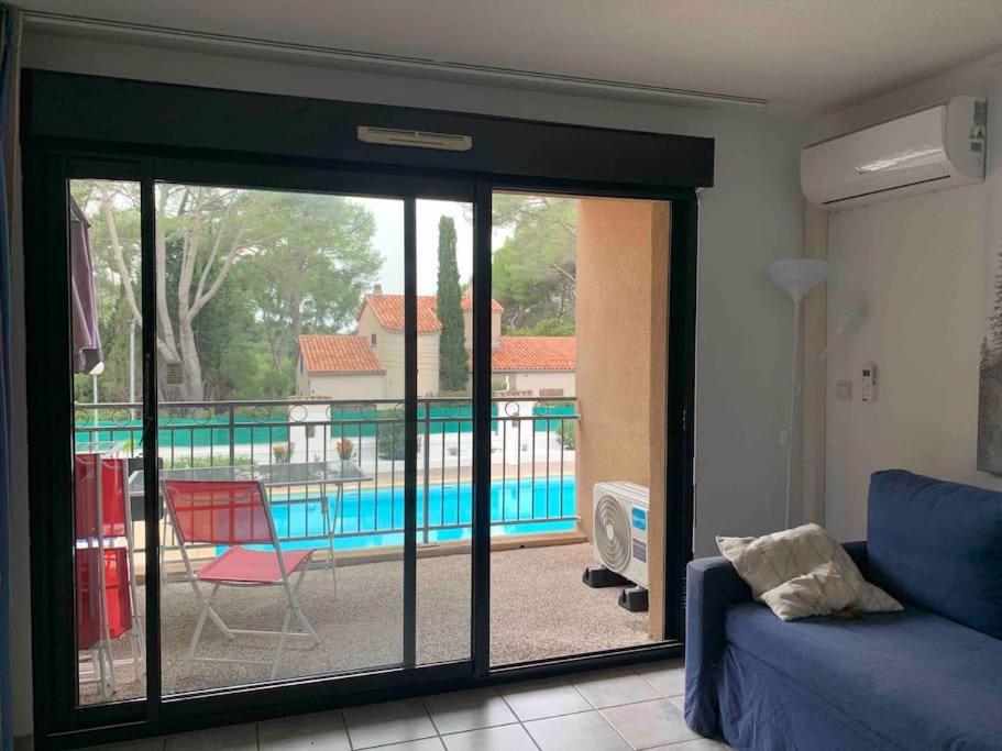 Les Appartements De La Marina Sanary-sur-Mer Exteriör bild