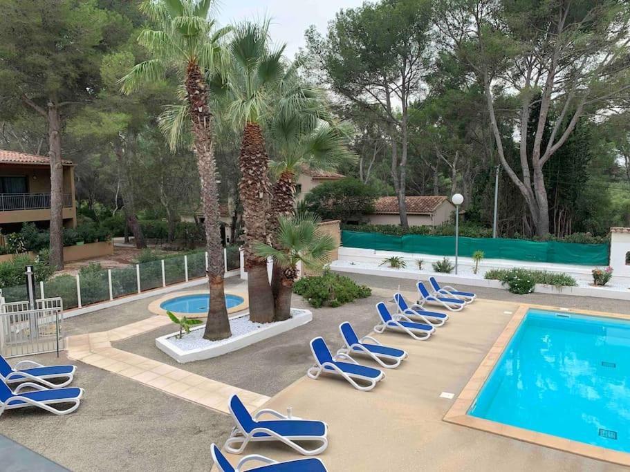 Les Appartements De La Marina Sanary-sur-Mer Exteriör bild