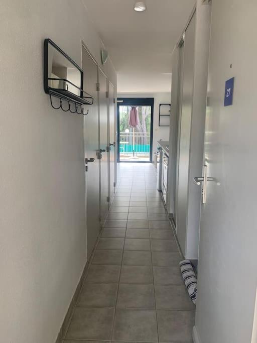 Les Appartements De La Marina Sanary-sur-Mer Exteriör bild