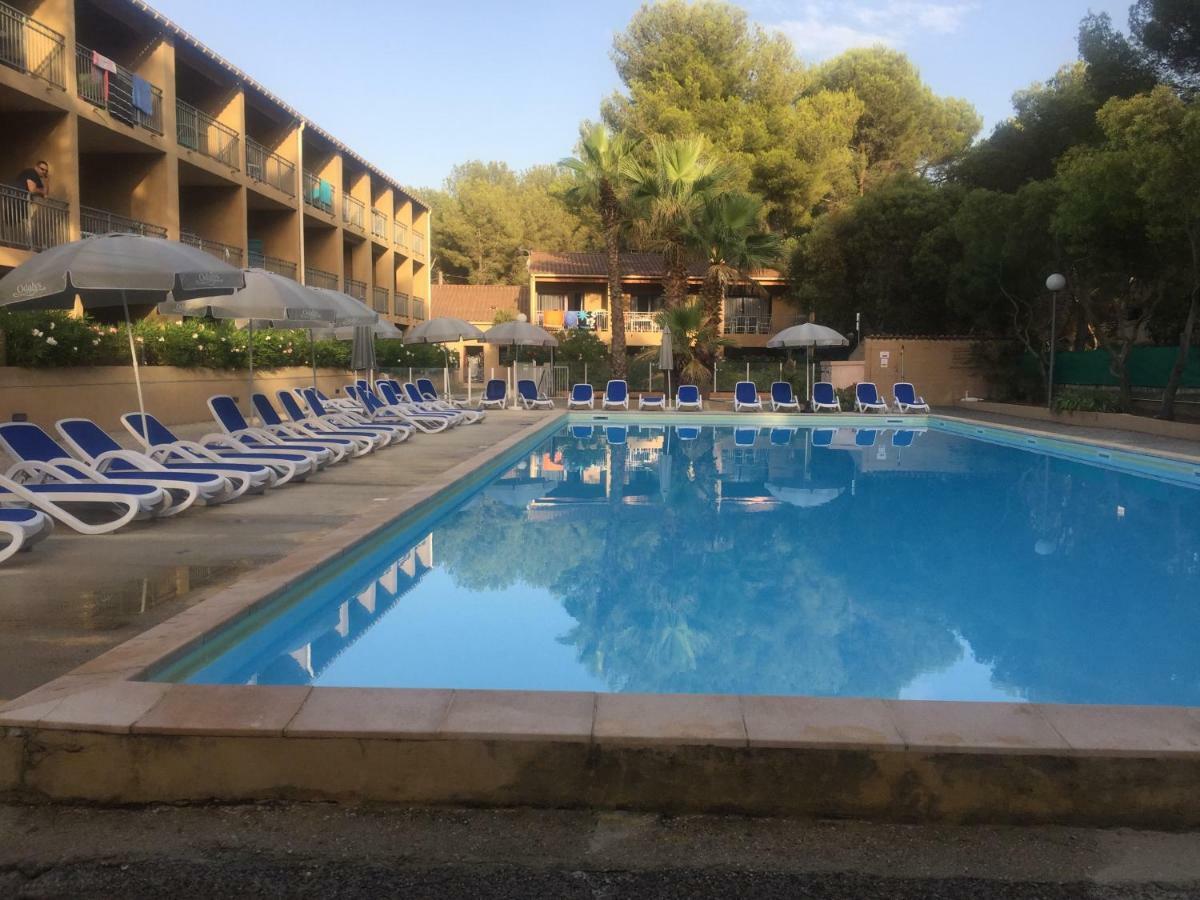 Les Appartements De La Marina Sanary-sur-Mer Exteriör bild